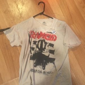 MEDIUM OFF WHITE RANCID T SHIRT